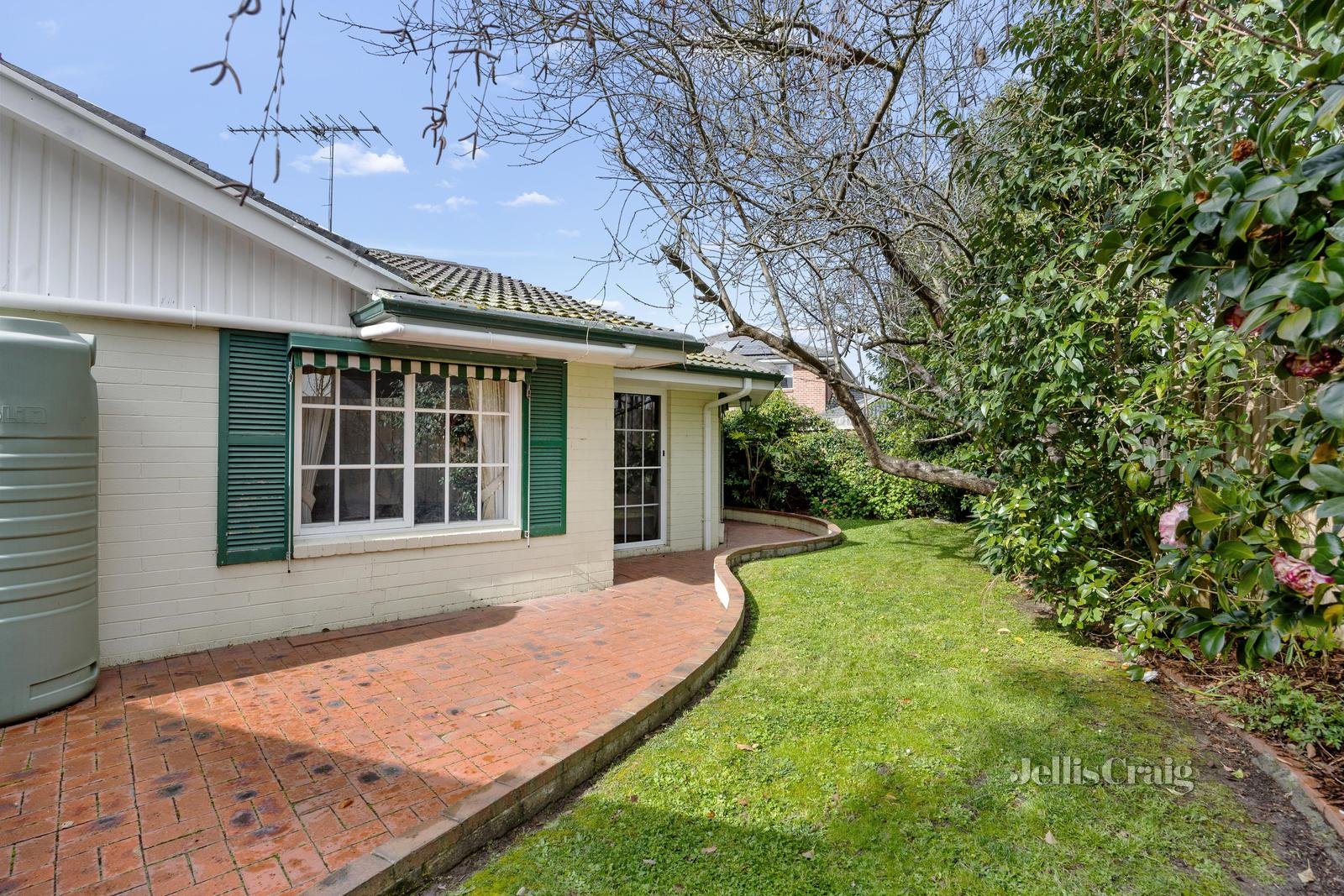 1 Hilda Court, Mount Waverley image 12