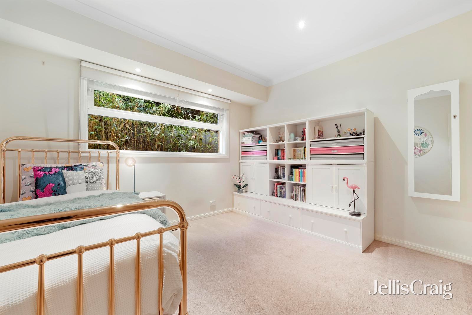 1 Holly Court, Mitcham image 12