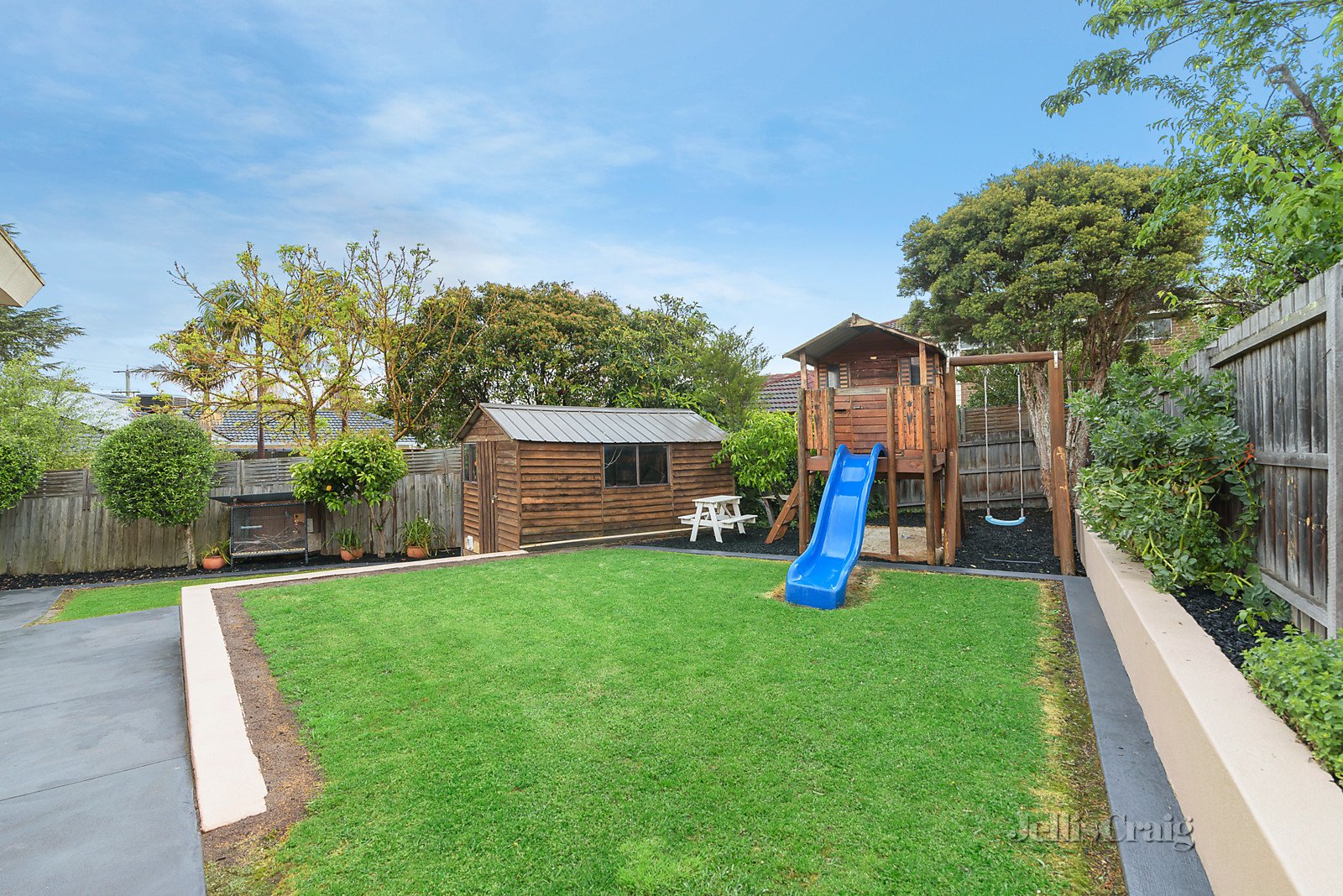 1 Honni Mews, Doncaster East image 8