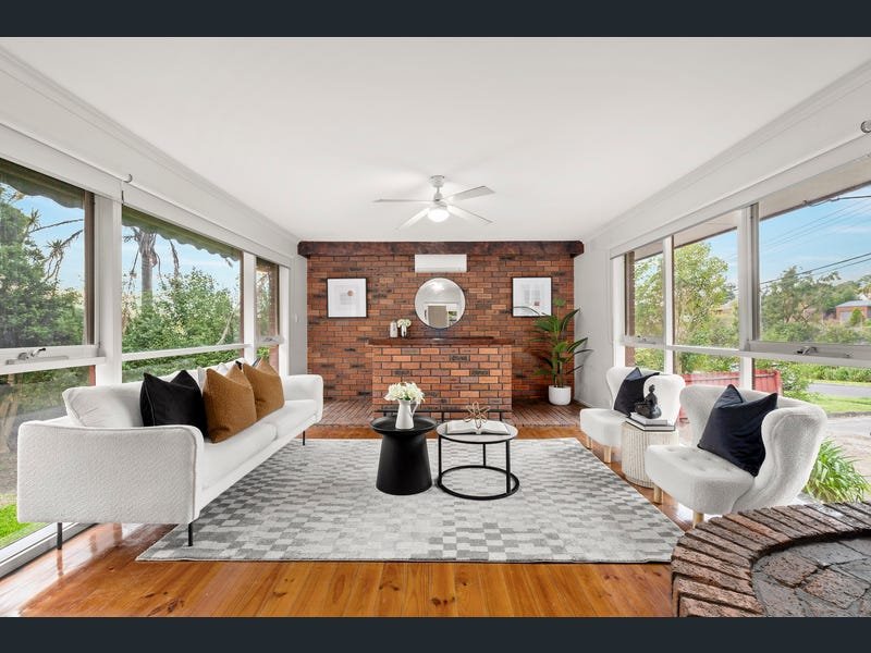 1 Hunt Street, Donvale image 2