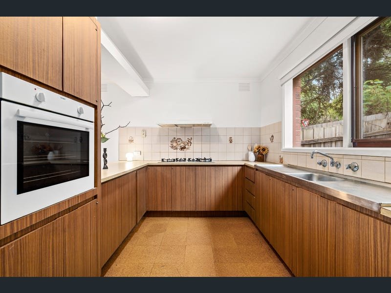 1 Hunt Street, Donvale image 5