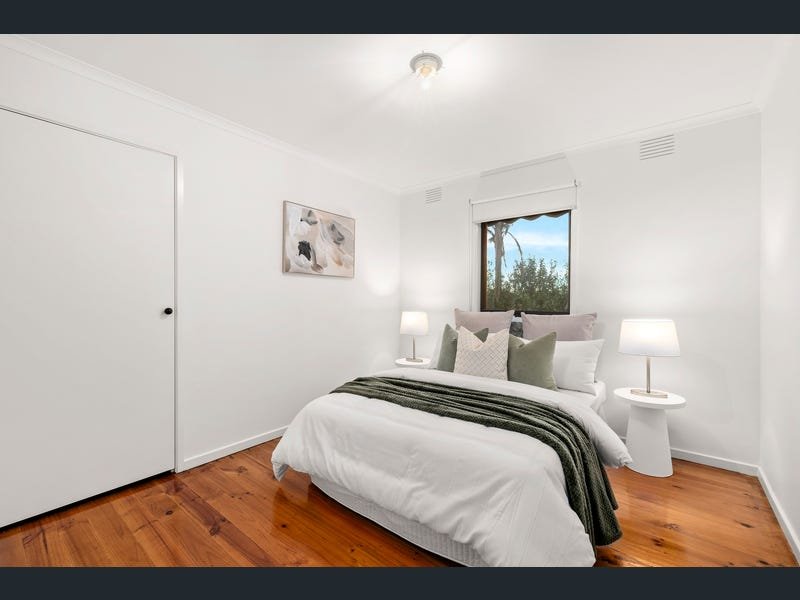 1 Hunt Street, Donvale image 8