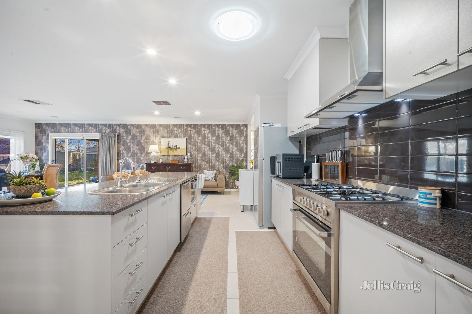 1 Insignia Boulevard, Alfredton image 6