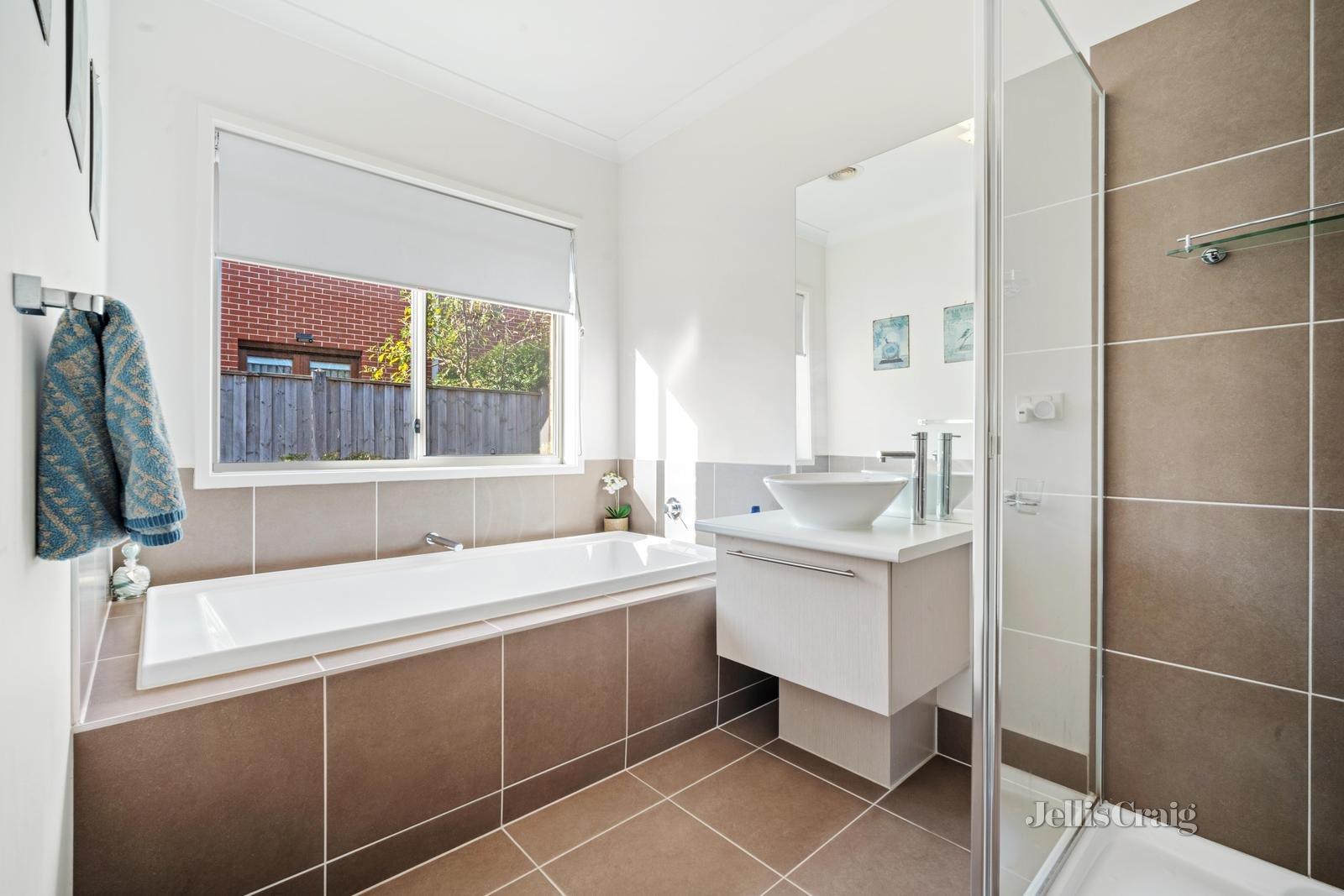 1 Insignia Boulevard, Alfredton image 19