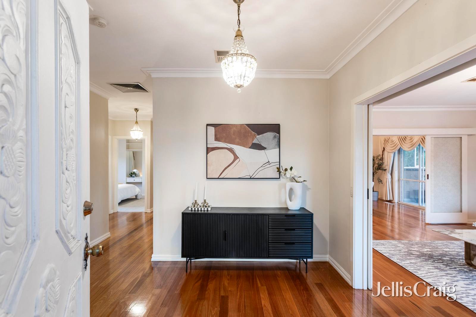 1 Ivan Street, Doncaster image 2