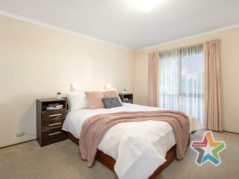 1 James Milne Drive, Croydon North image 10