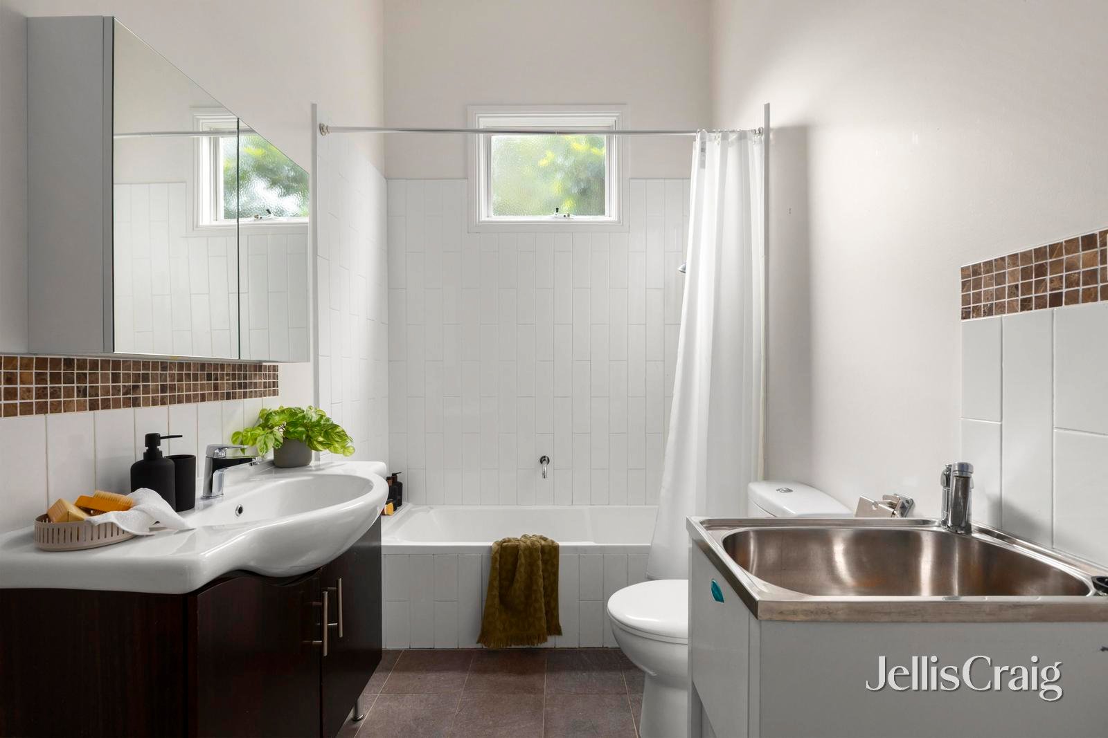 1 John Street, Flemington image 7