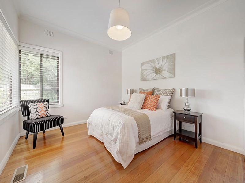 Property Gallery Thumbnail 3