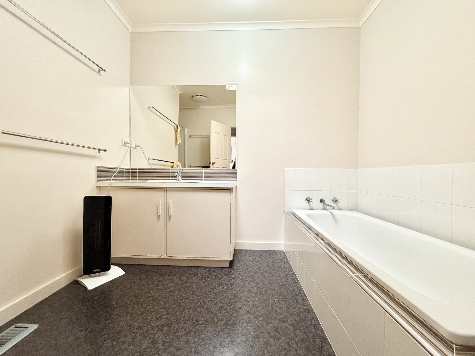 1 June Square, Ringwood North image 10