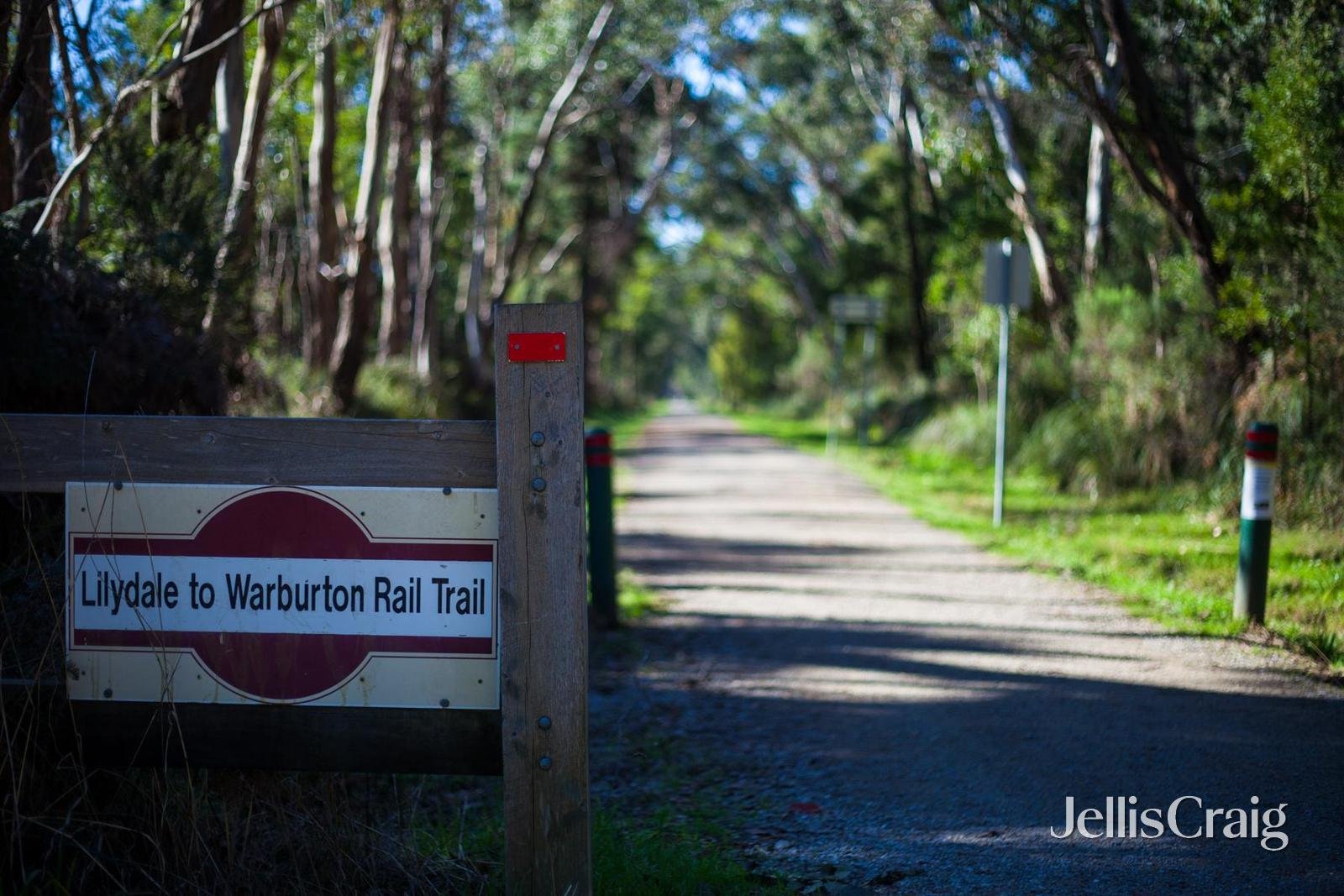 1 Jurat Road, Lilydale image 14