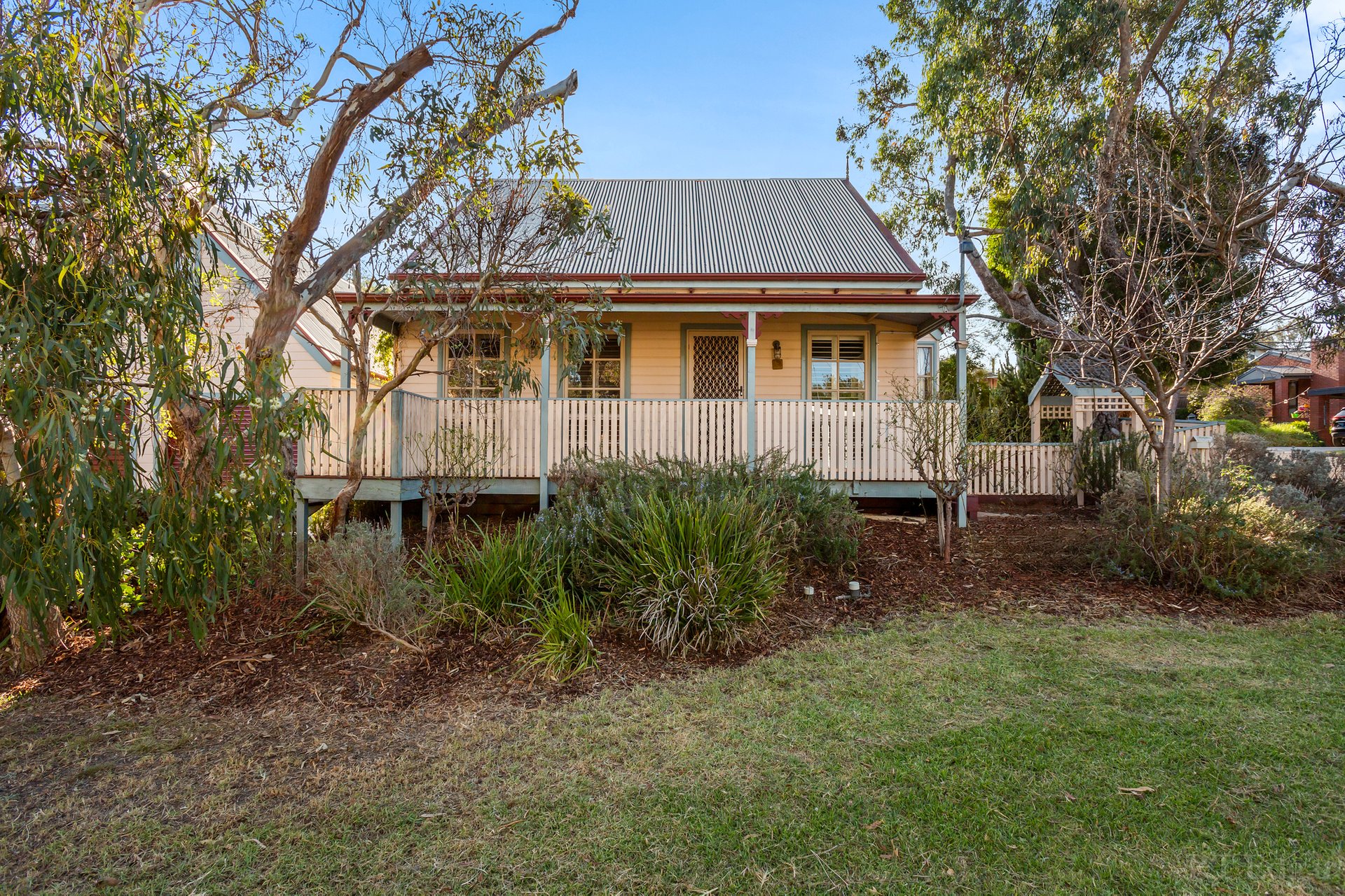Property Gallery - Main Image