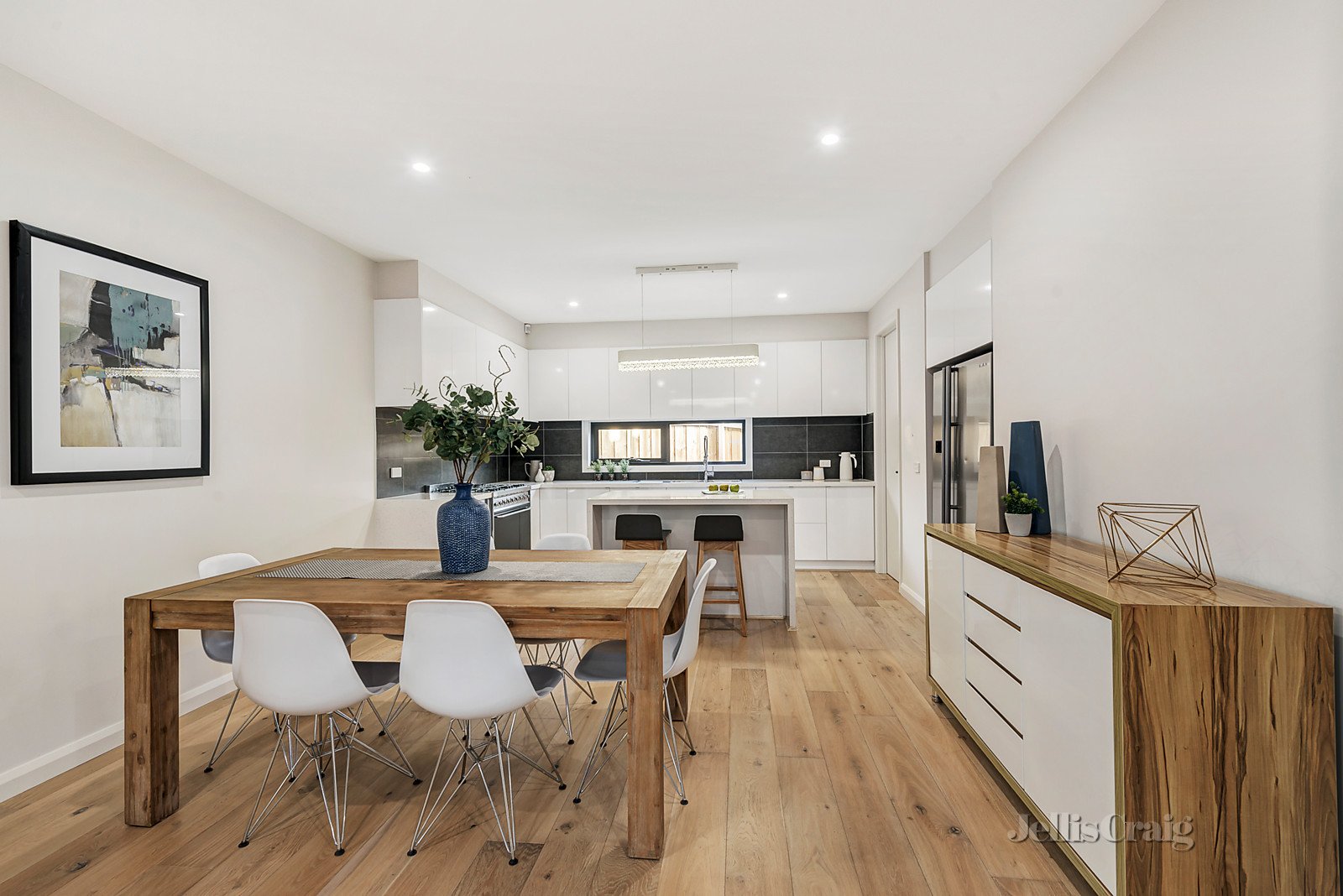 1 Kelvan Grove, Doncaster East image 4