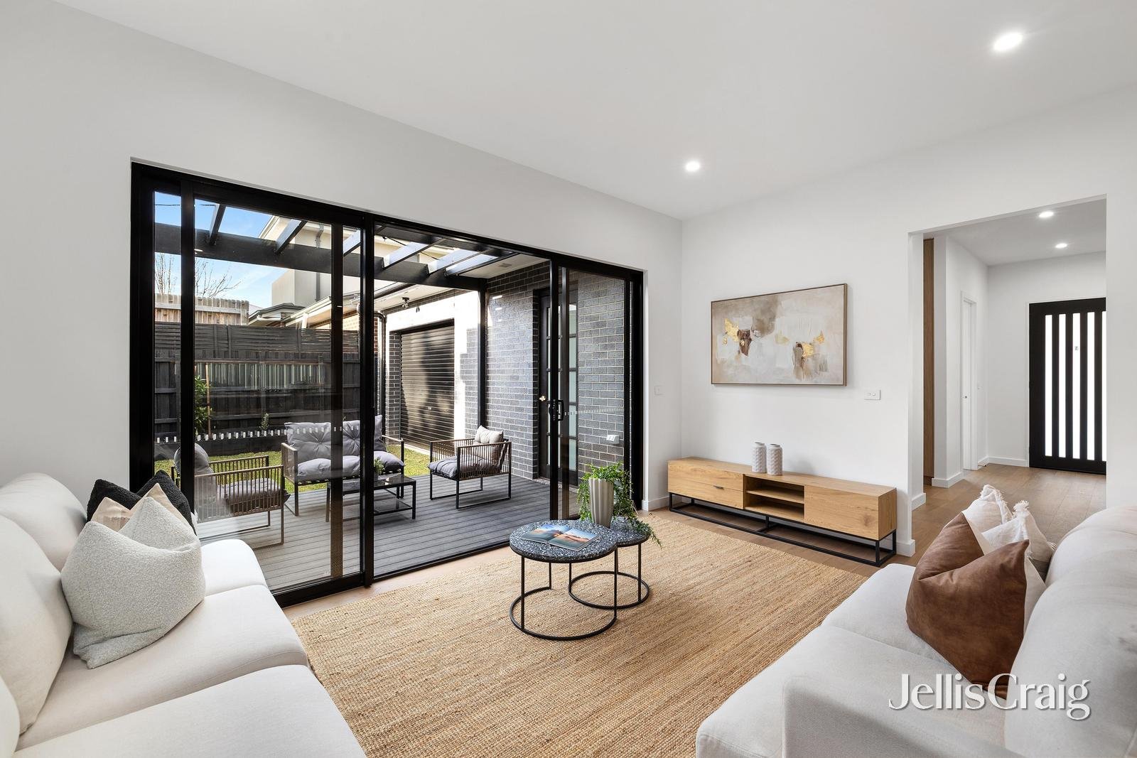 1 Kenmare Street, Watsonia image 3