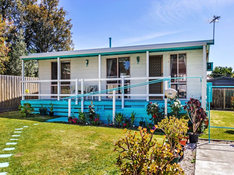 1 Keogh Street, Burwood image 2