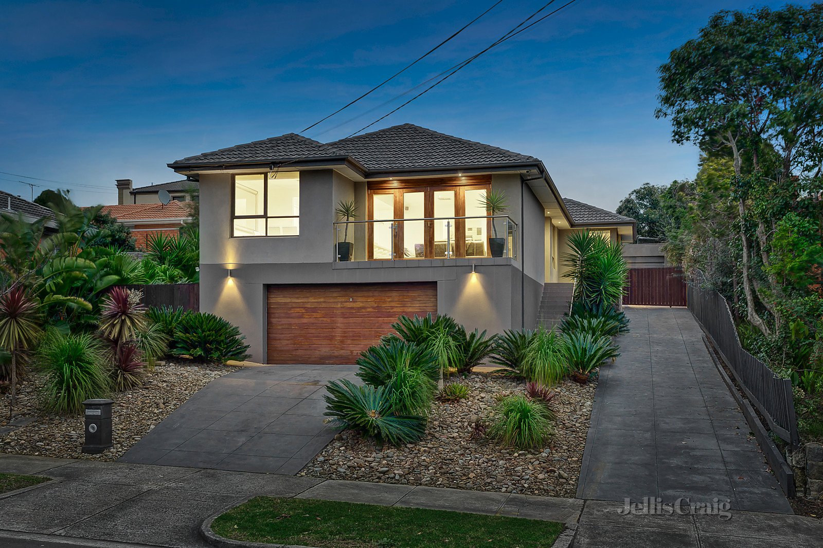 1 Kerry Close, Doncaster East image 1