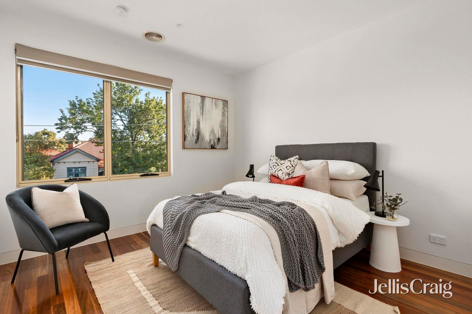 1 Kilmartin Street, Essendon image 10