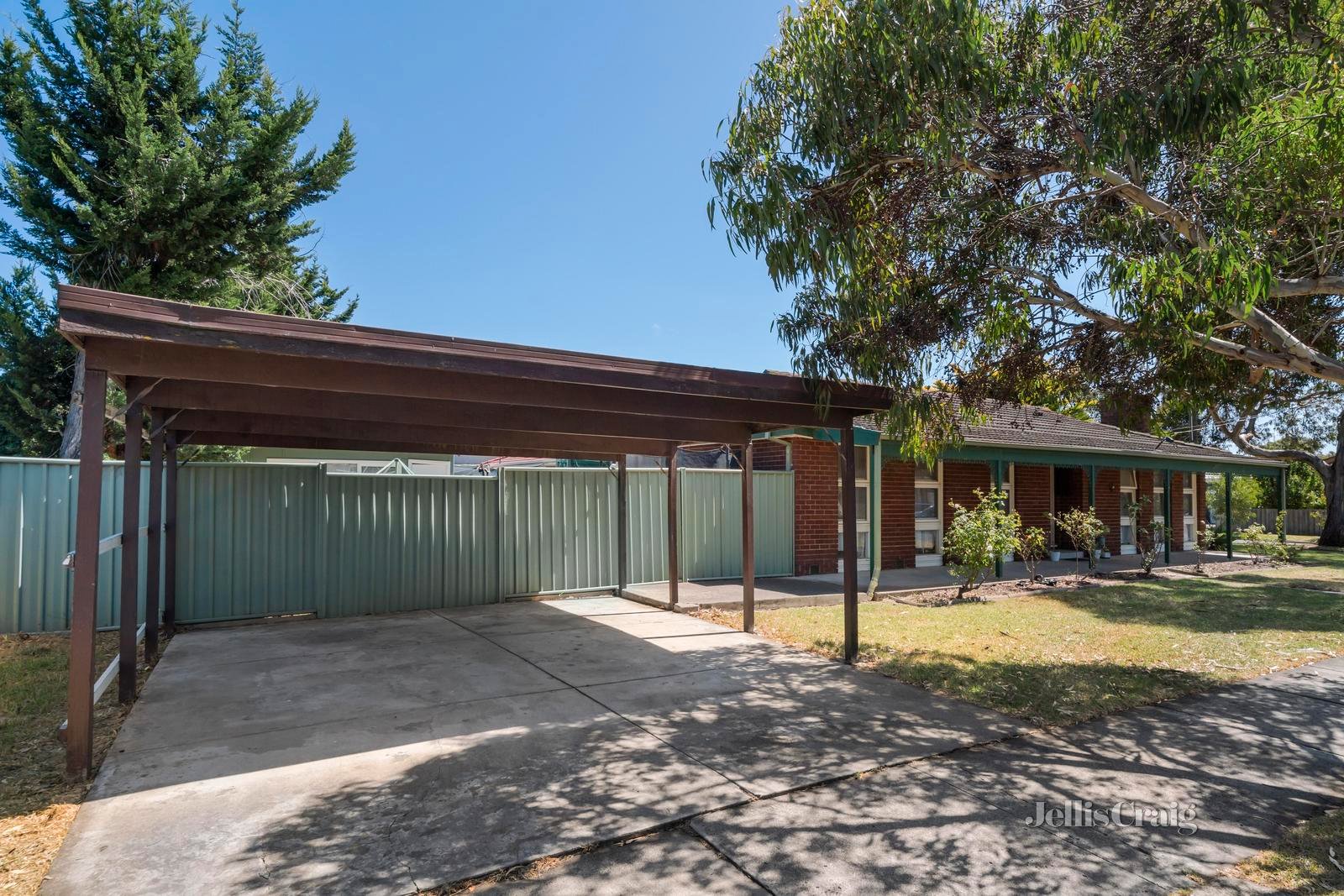 1 Kim Court, Altona image 10