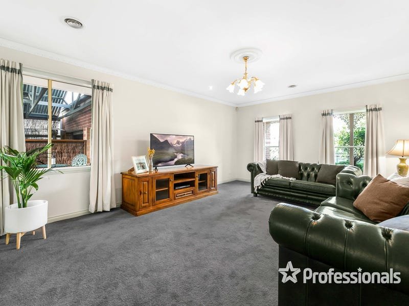 1 Kingsburgh Lane, Lilydale image 2