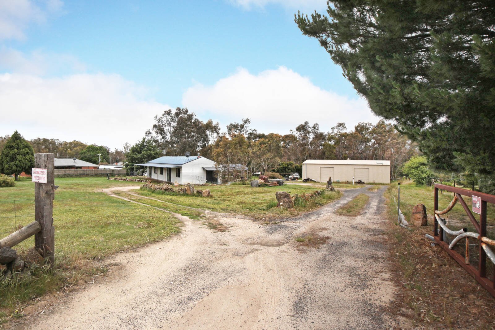 Property Gallery Thumbnail 7