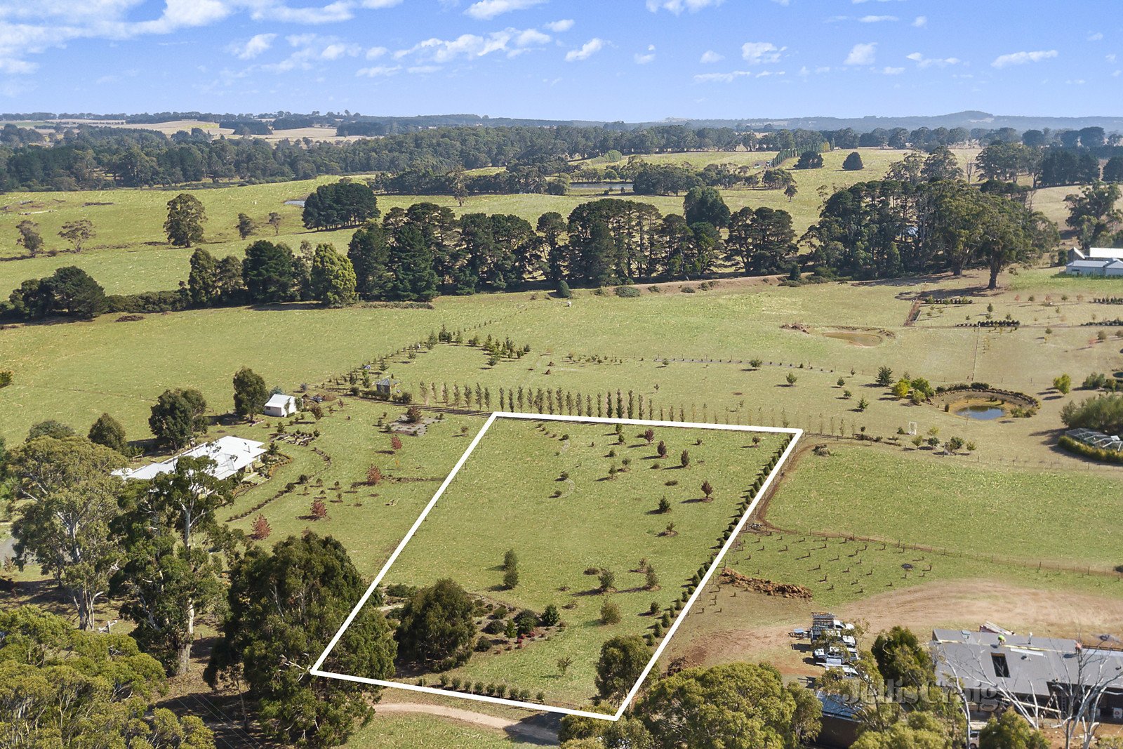 1 Kyneton Trentham Road, Trentham image 6