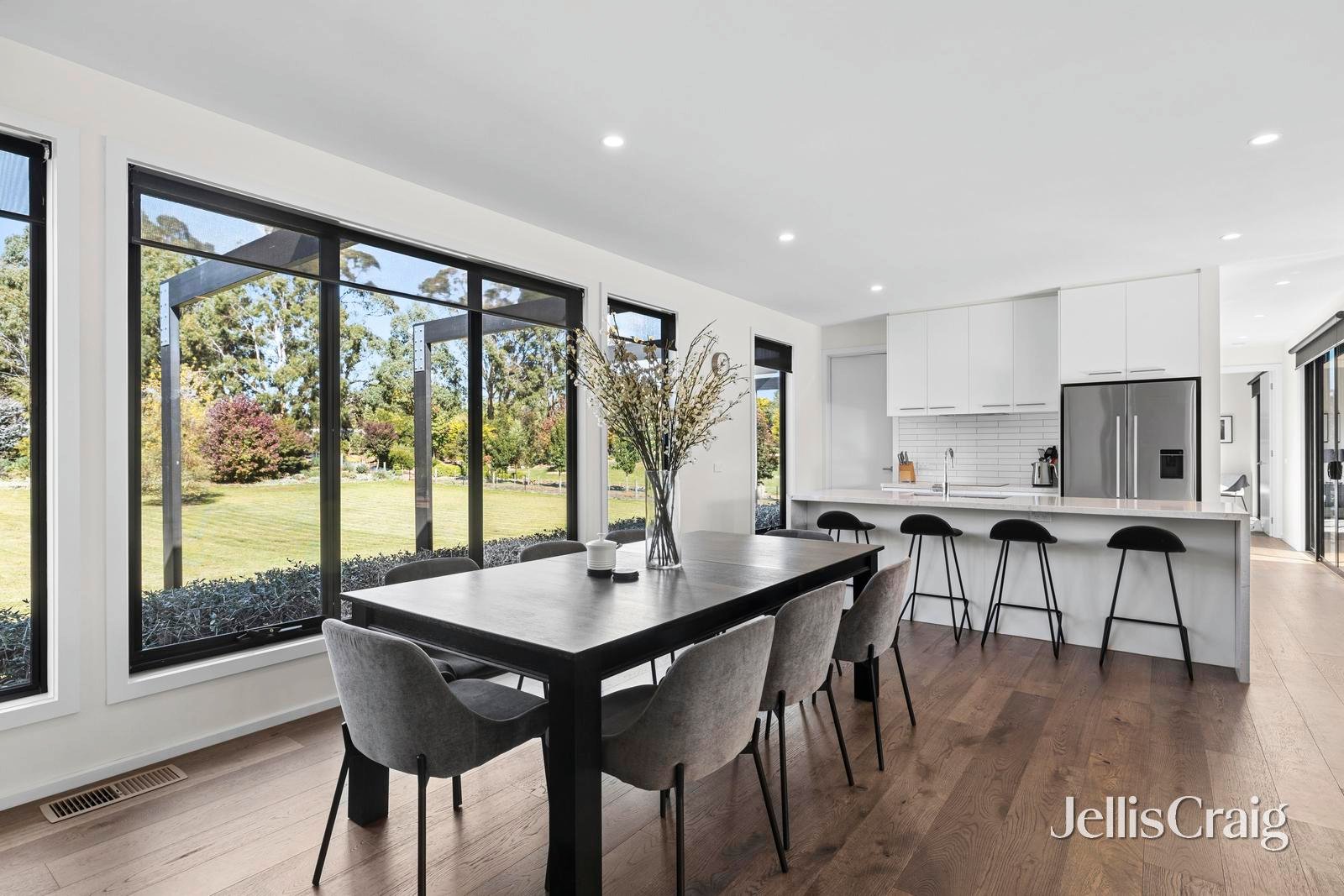 1 Kyneton Trentham Road, Trentham image 9