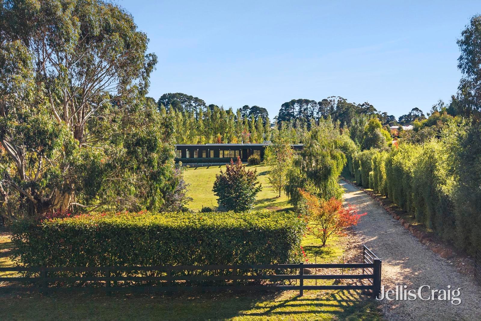 1 Kyneton Trentham Road, Trentham image 21