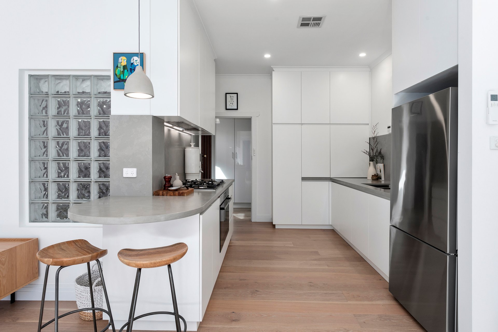 Property Gallery Thumbnail 8
