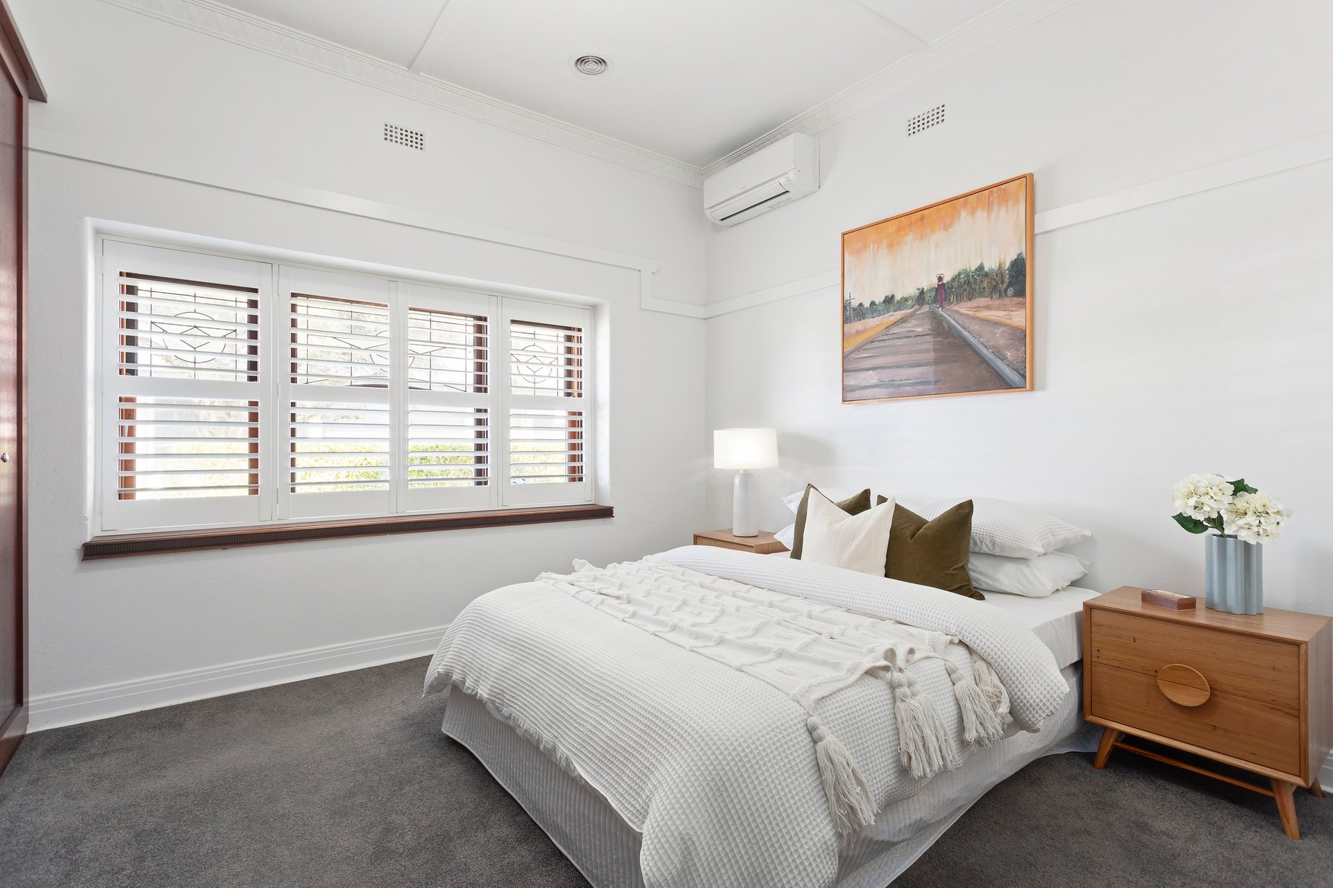 Property Gallery Thumbnail 11