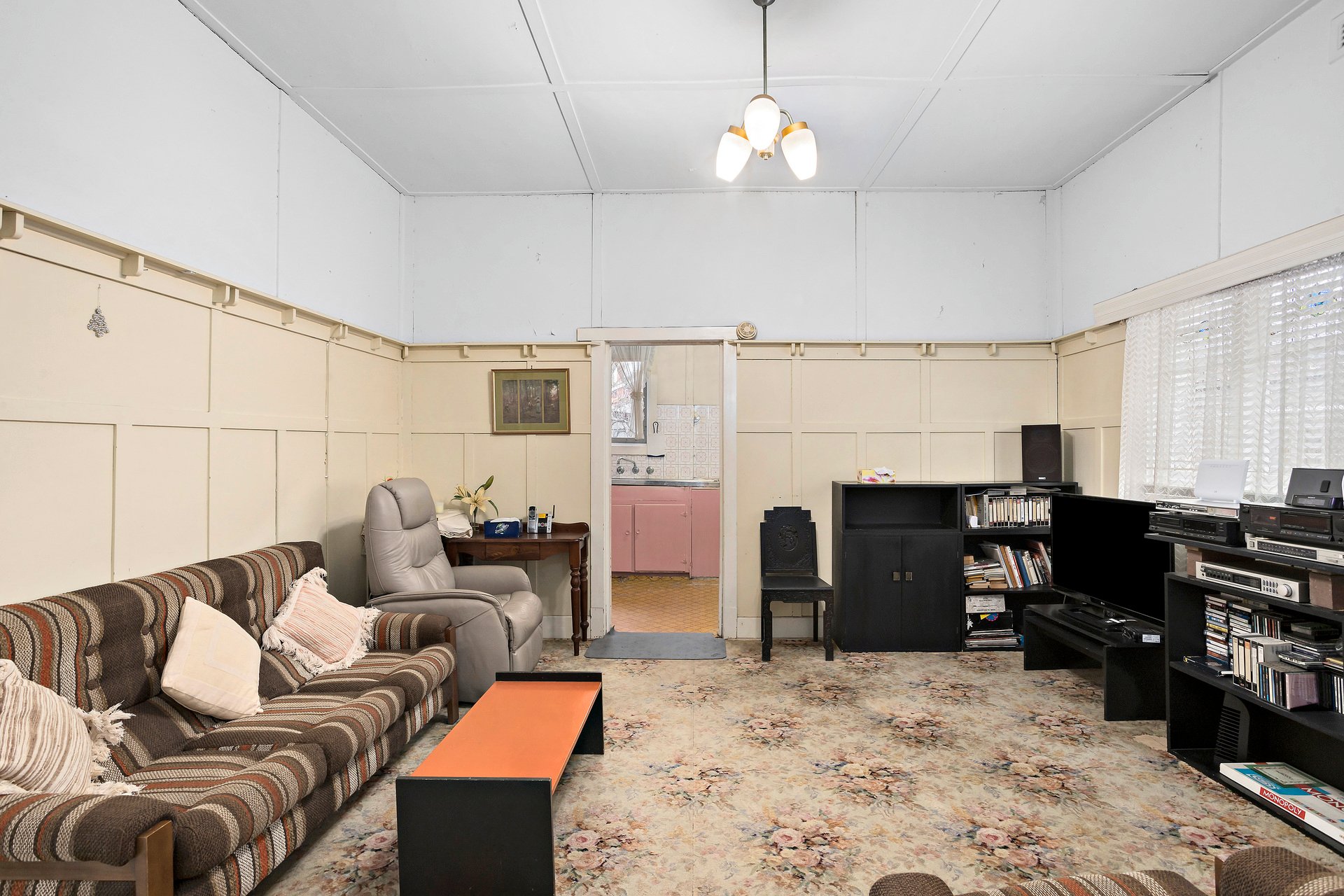 Property Gallery Thumbnail 8