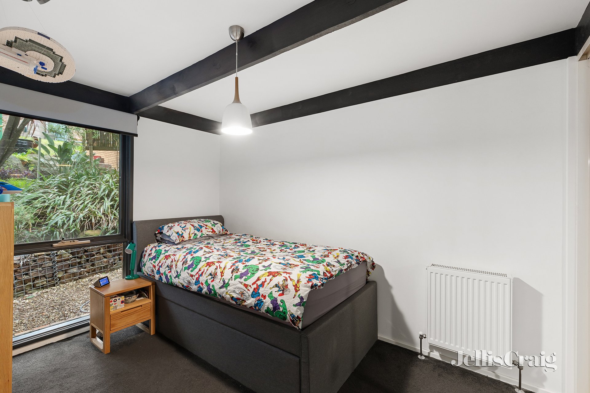 1 Leane Drive, Eltham image 11