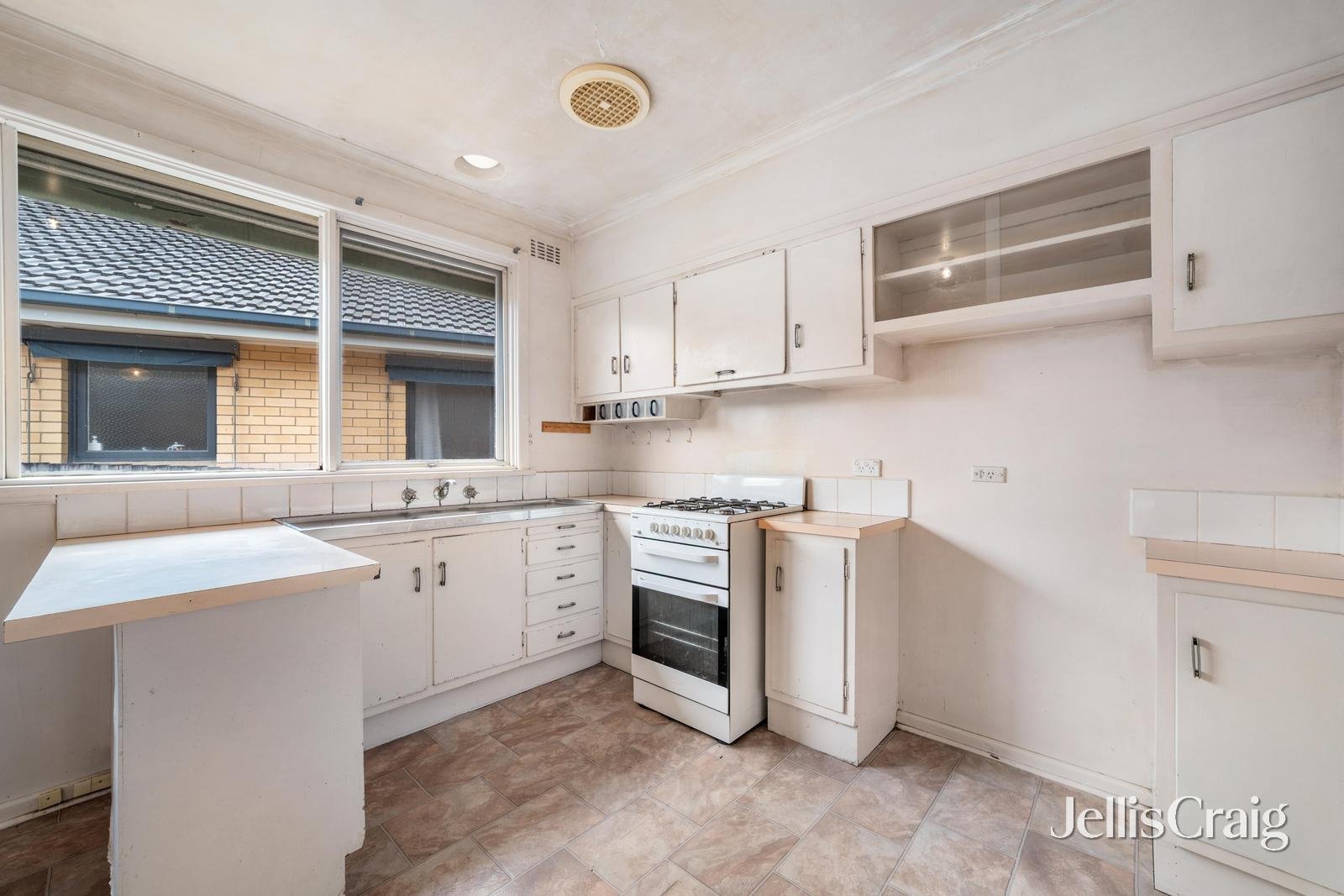 1 Lilac Court, Blackburn&nbsp;North image 3