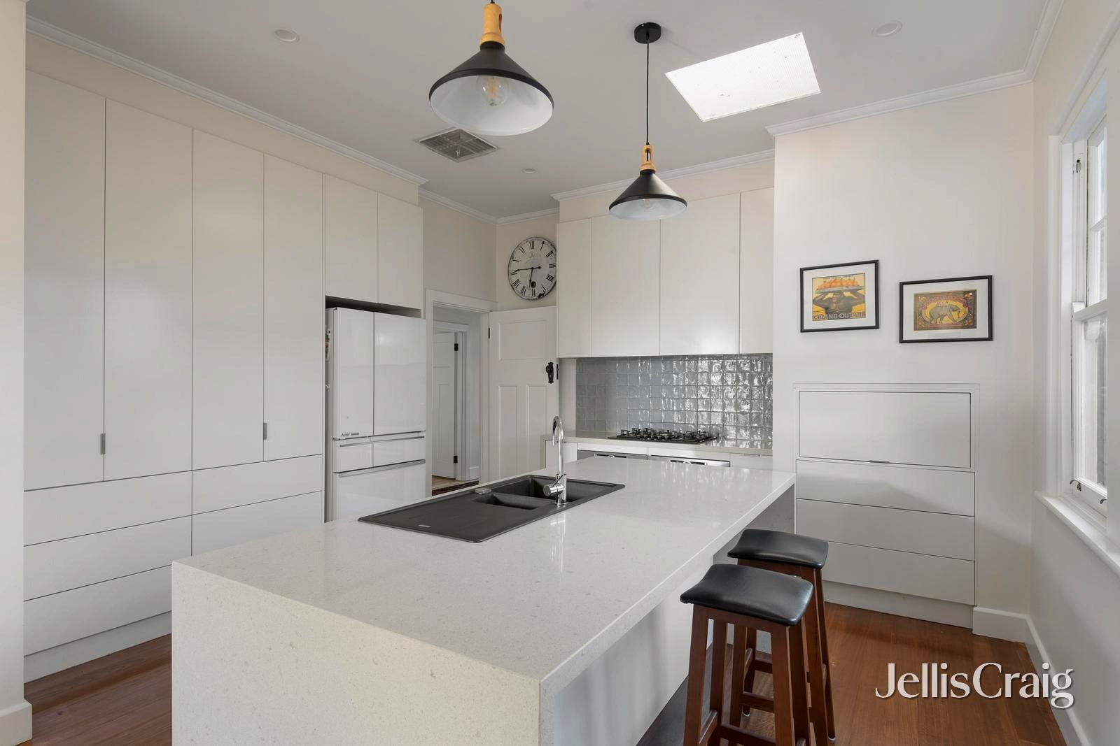 1 Lily Street, Bentleigh image 2