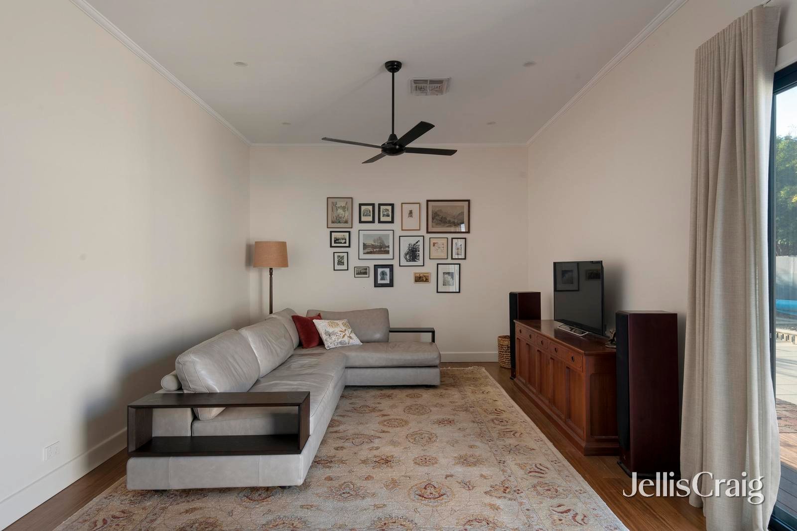 1 Lily Street, Bentleigh image 13