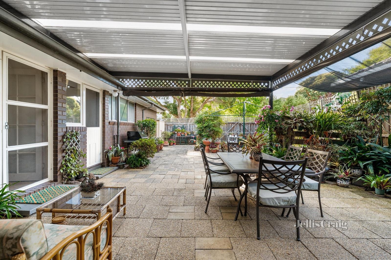 1 Lindisfarne Drive, Burwood East image 7