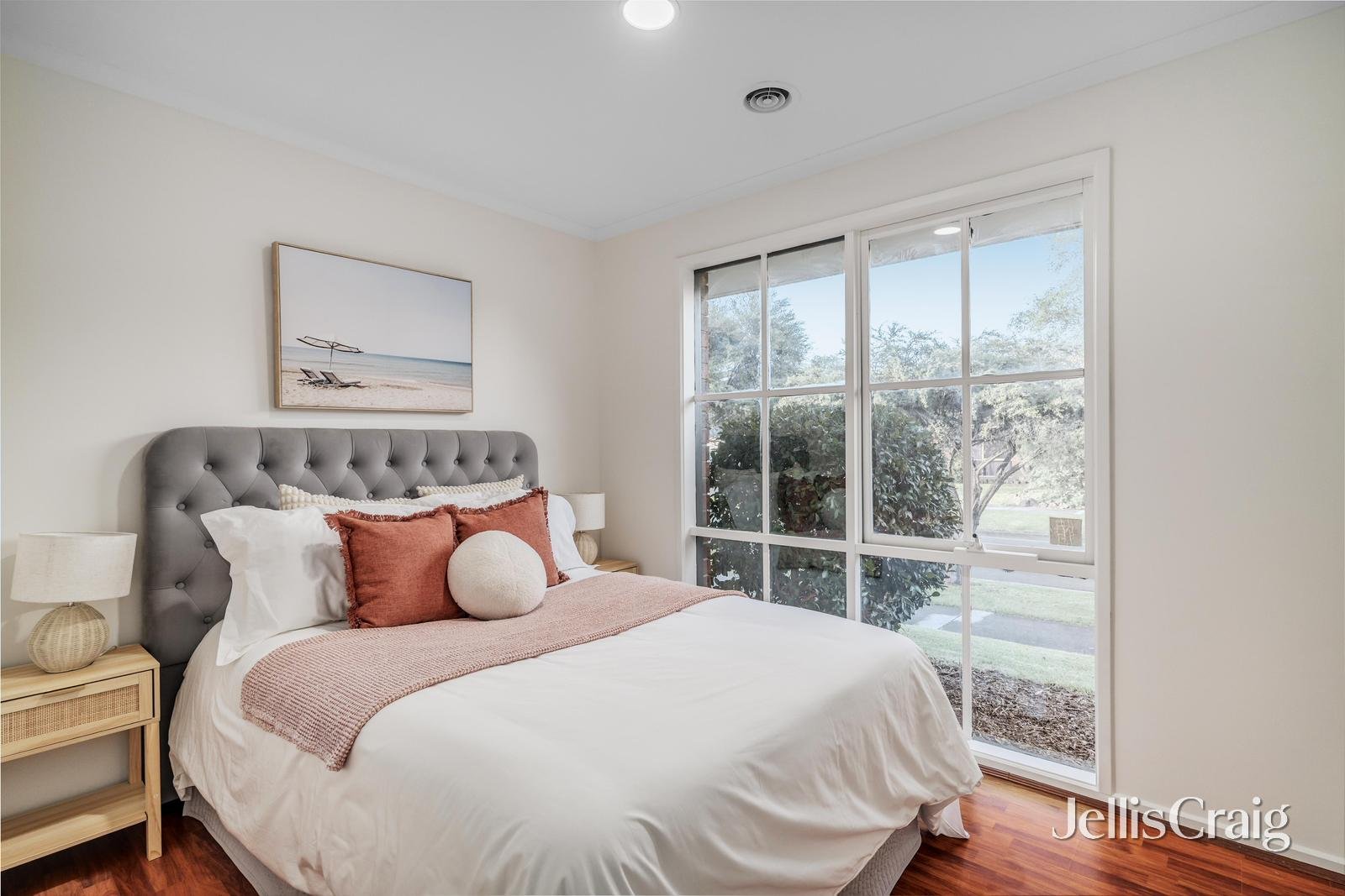 1 Linnel Court, Rowville image 6