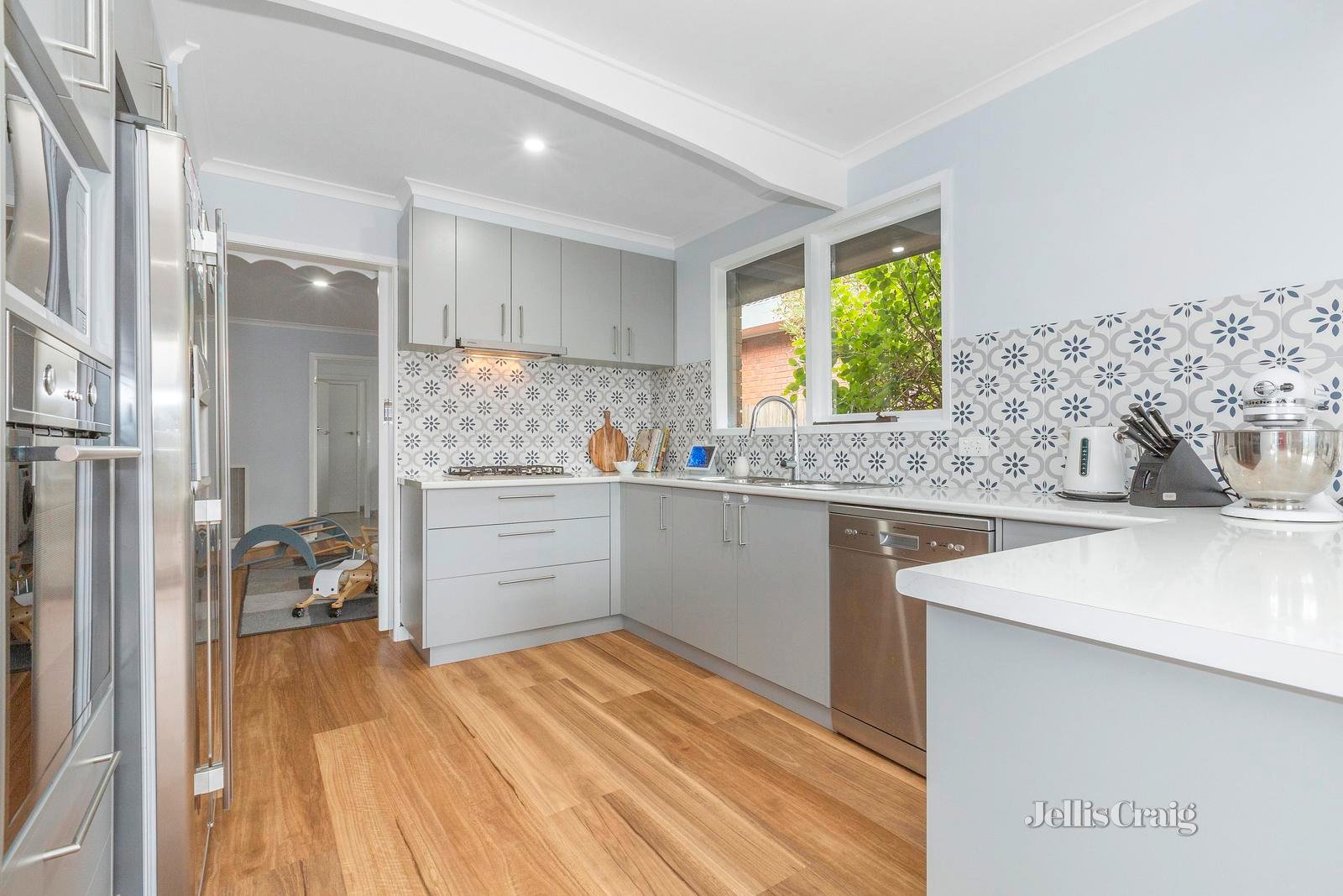 1 Linton Court, Alfredton image 4