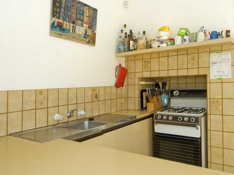 1 Little Kilgour Street, Geelong image 3