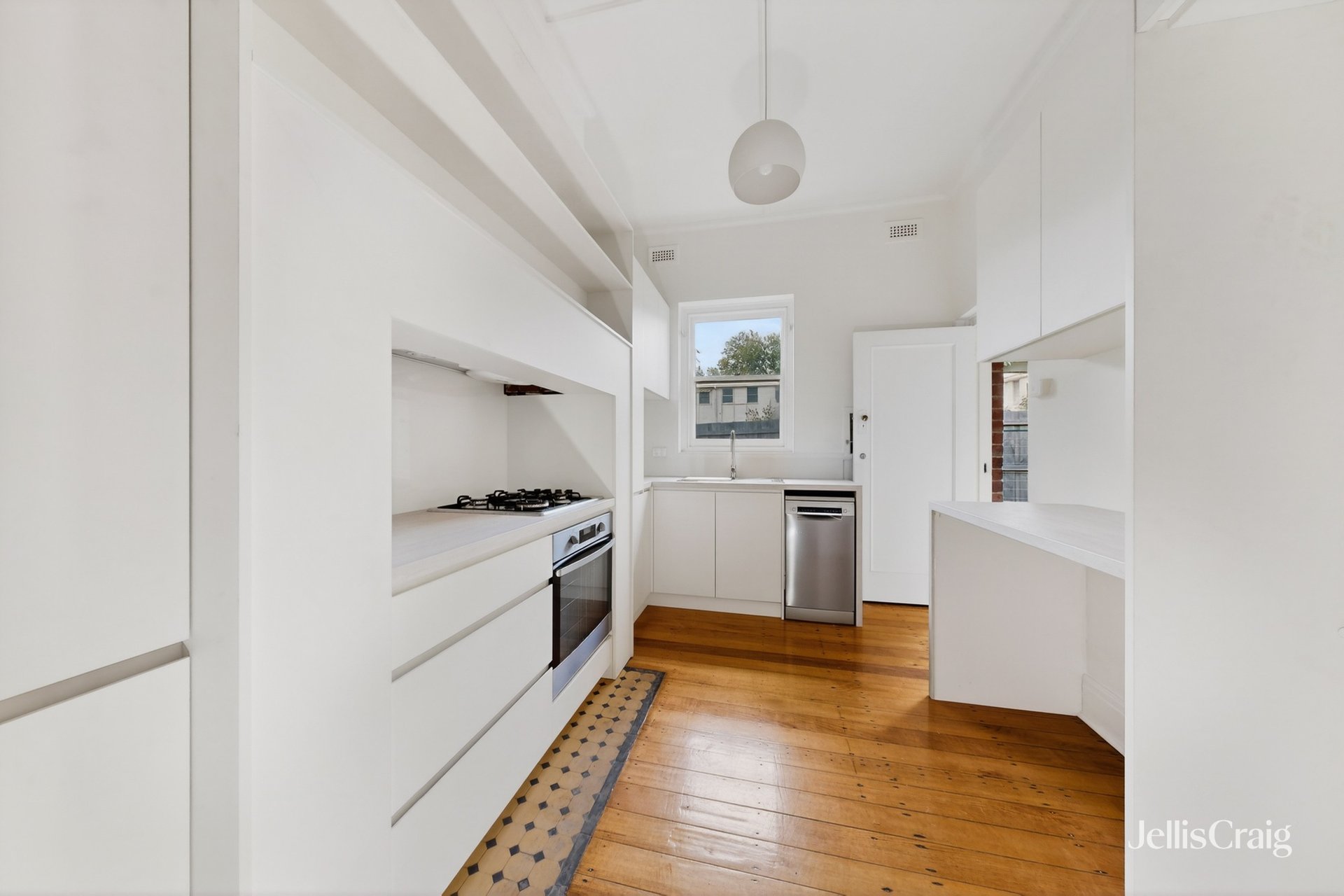 1 Loch Rae Court, Hawthorn image 3