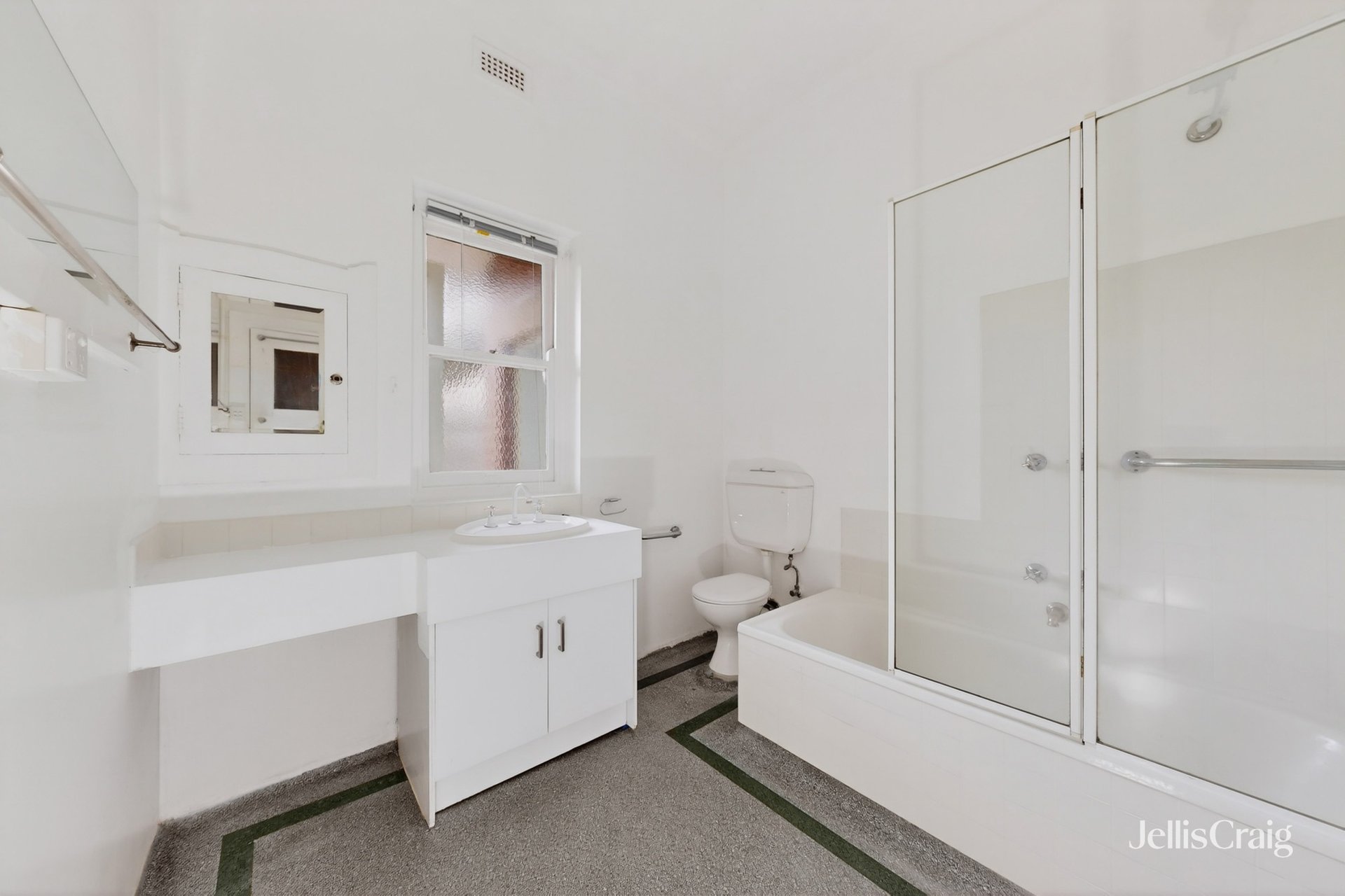 1 Loch Rae Court, Hawthorn image 9