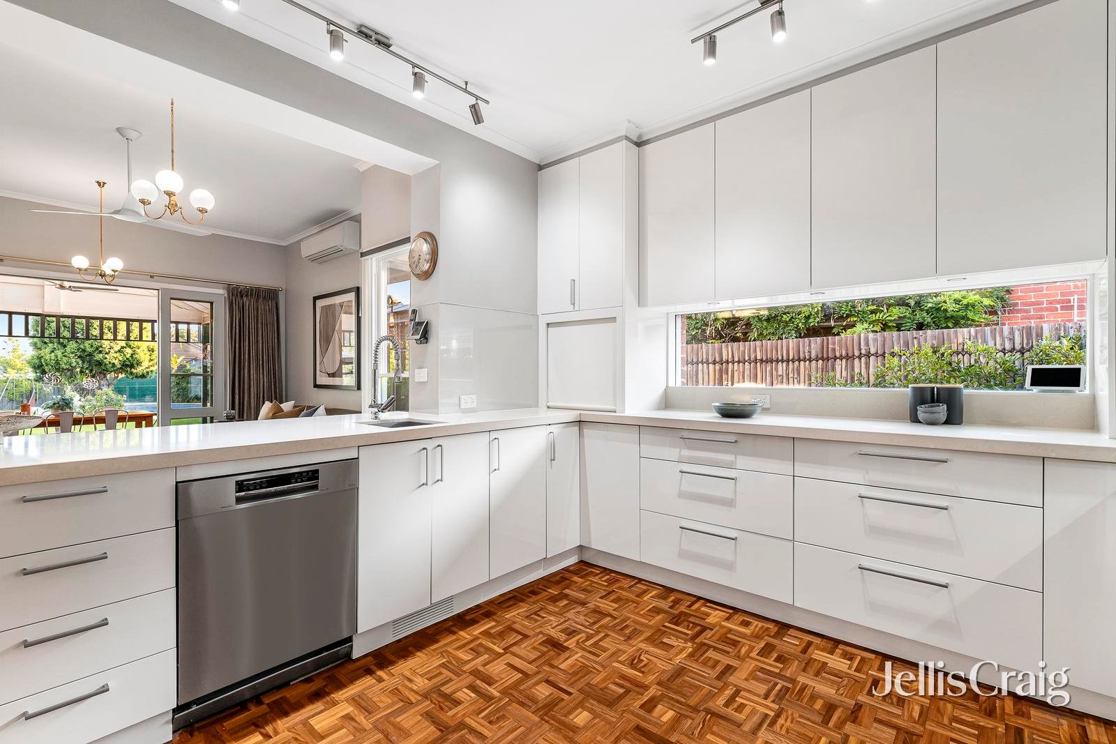 1 Lockwood Avenue, Brighton&nbsp;East image 5