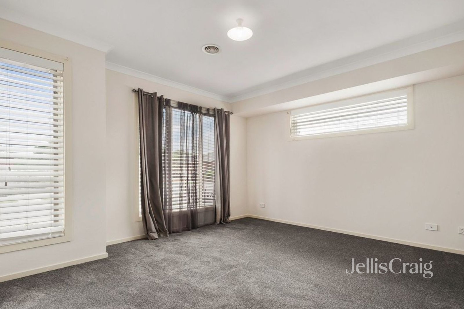 1 Macadamia Street, Doreen image 4