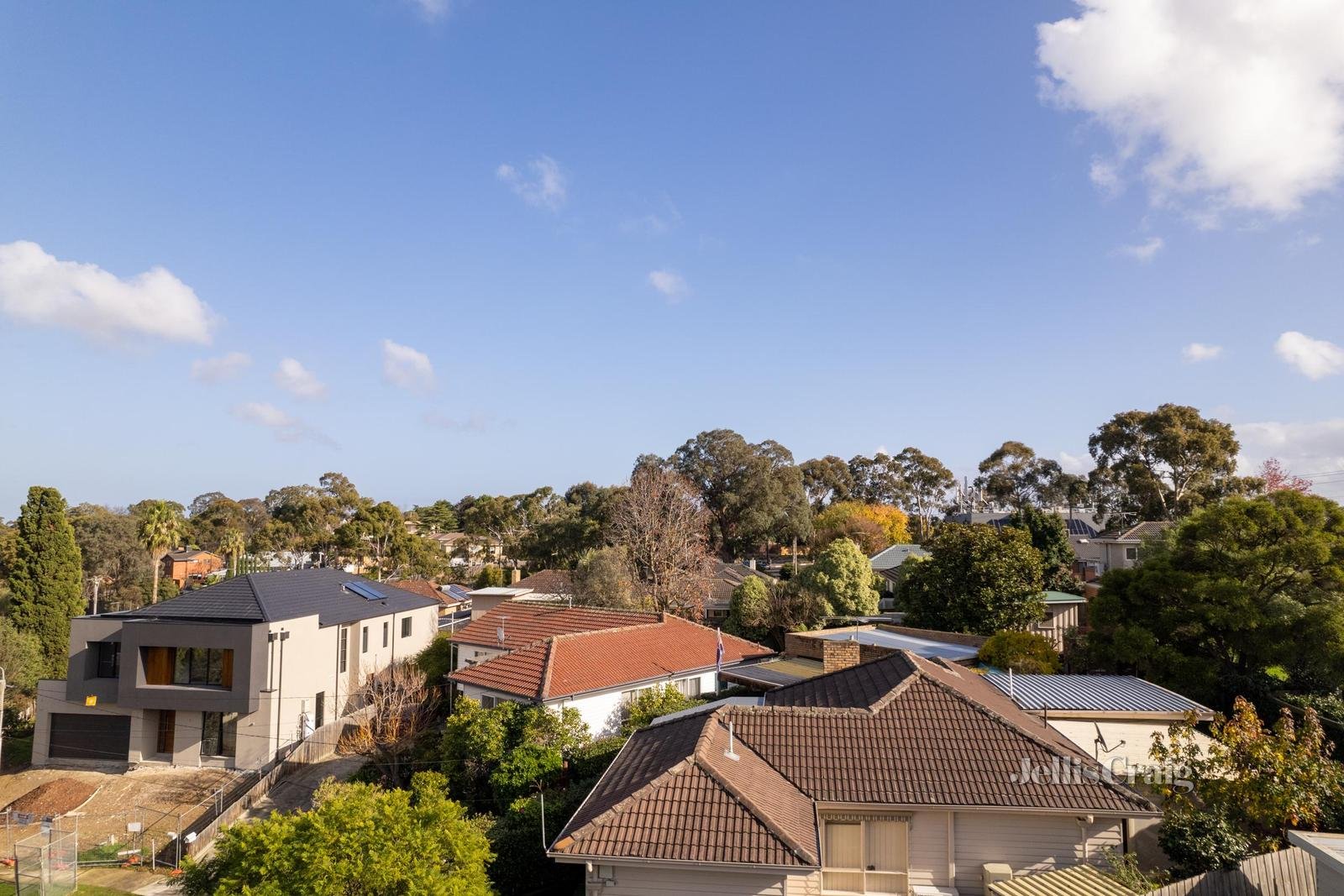 1 Magna Court, Mount Waverley image 9