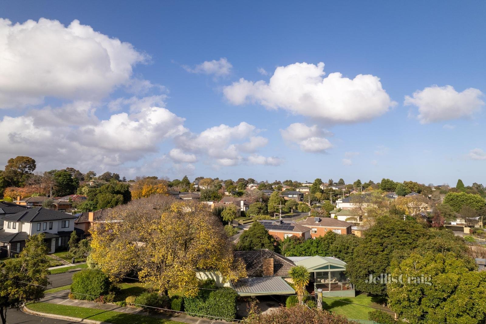 1 Magna Court, Mount Waverley image 10