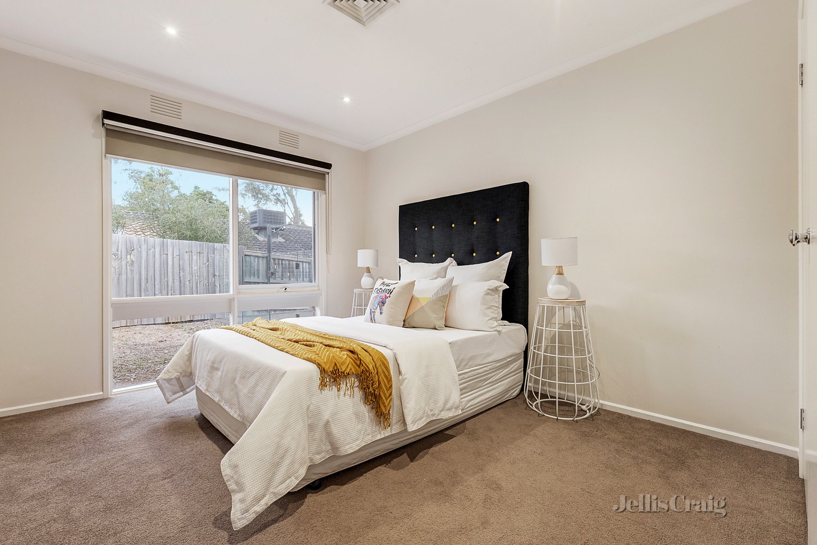 1 Marlow Place, Eltham image 9