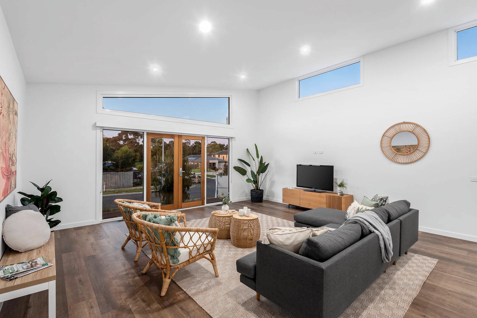 Property Gallery Thumbnail 6