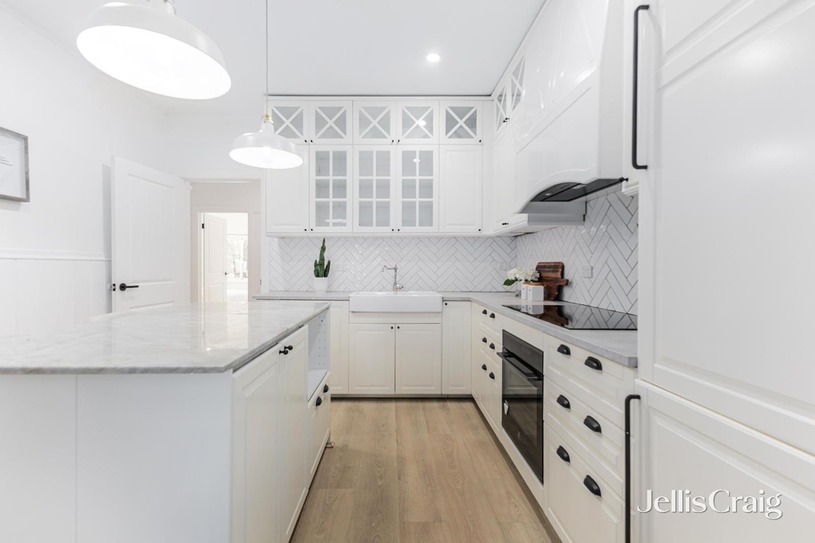 1 McDowall Street, Mitcham image 4