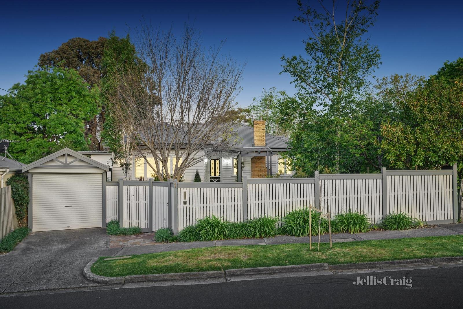 1 McKeon Road, Mitcham image 12