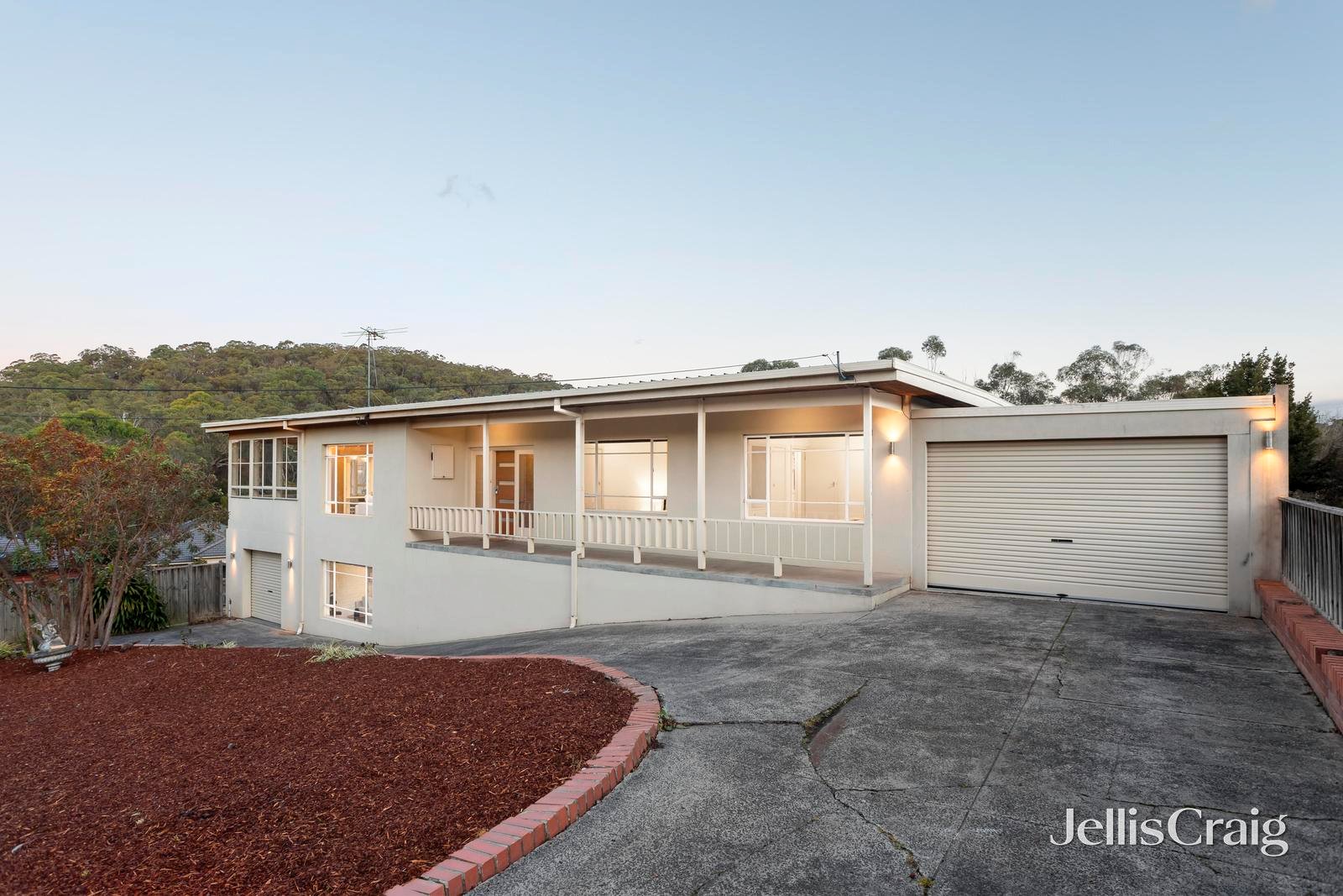 1 McLeod Court, Croydon North image 18