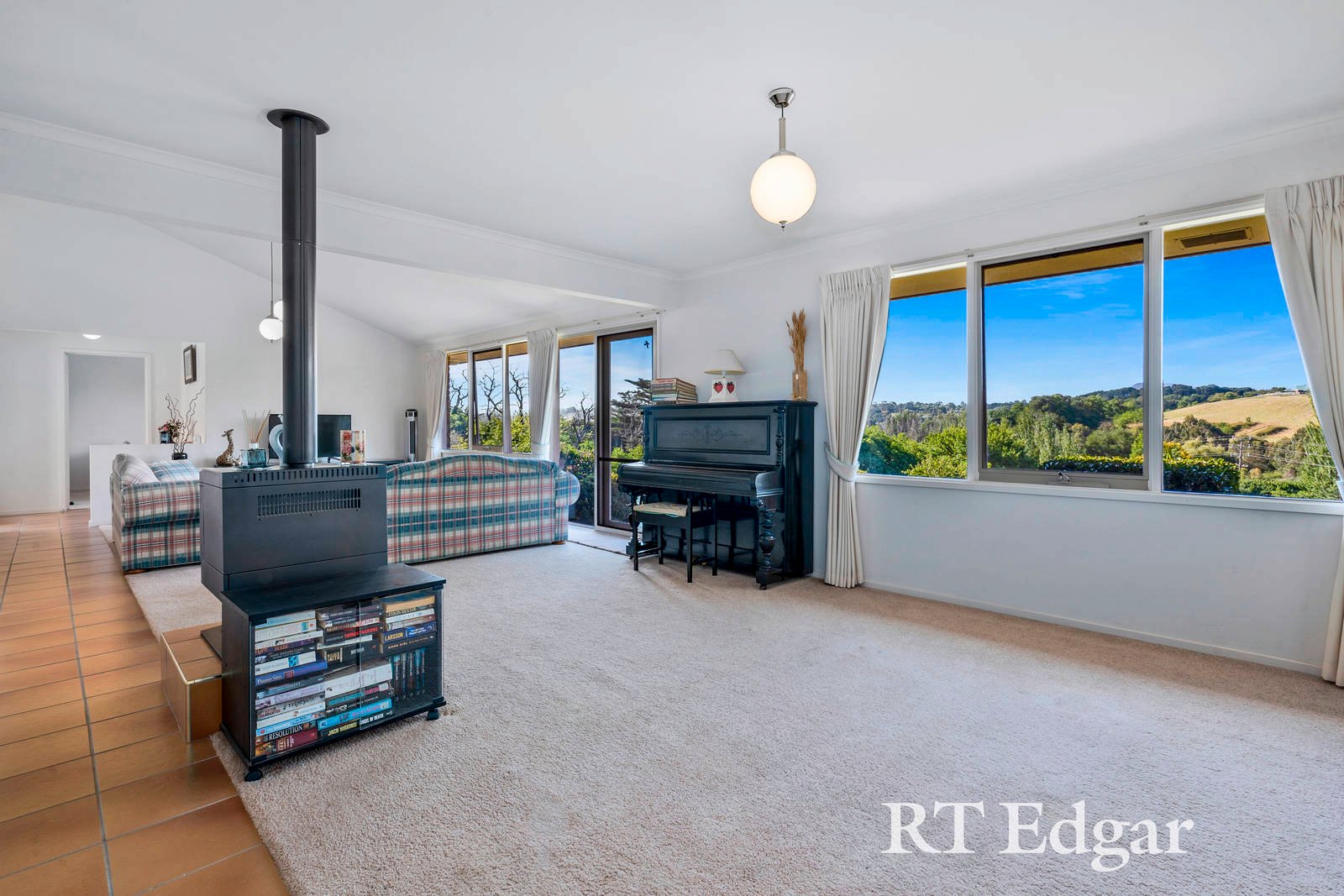 Property Gallery Thumbnail 7