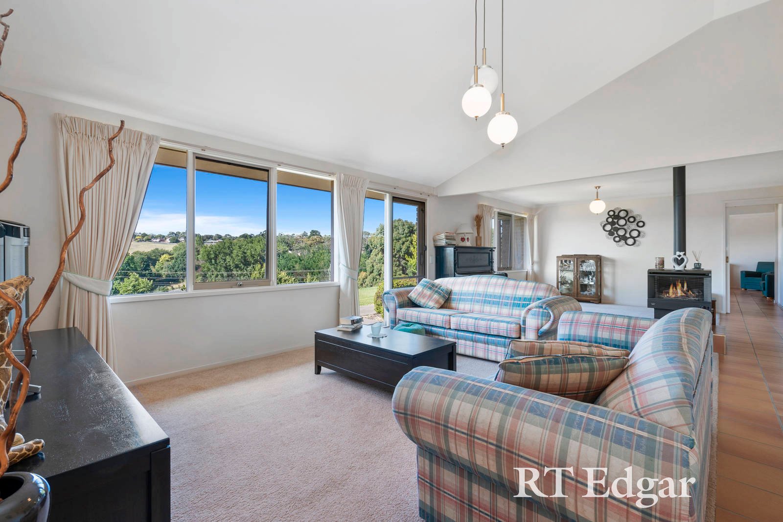 Property Gallery Thumbnail 9